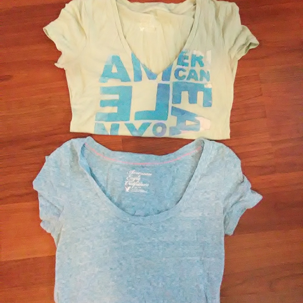 BUNDLE 2 american eagle shirts